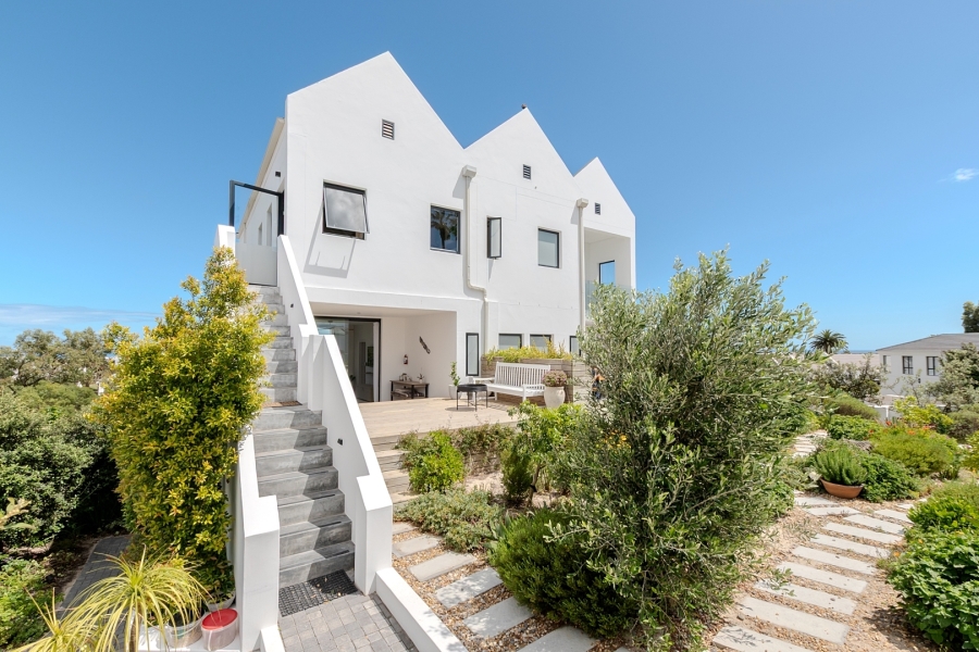 3 Bedroom Property for Sale in Shelley Point Western Cape